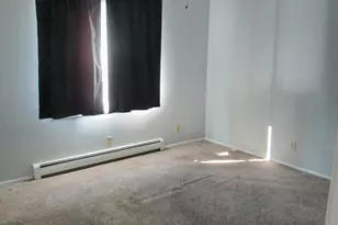 15875 W Marietta Dr, New Berlin, WI 53151 - Photo 9