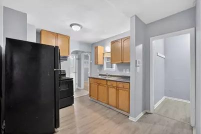 5238 N 49th St, Milwaukee, WI 53218 - Photo 11