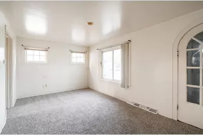 4858 N 26th St, Milwaukee, WI 53209 - Photo 3