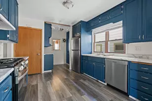 1946 S 69th St, West Allis, WI 53219 - Photo 9