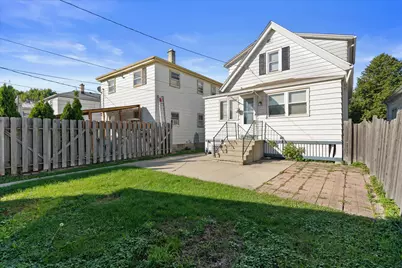 1946 S 69th St, West Allis, WI 53219 - Photo 23