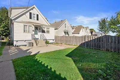 1946 S 69th St, West Allis, WI 53219 - Photo 25