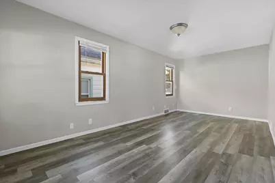 1946 S 69th St, West Allis, WI 53219 - Photo 5