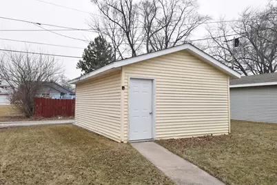 3042  Hamlin St, Racine, WI 53403 - Photo 3