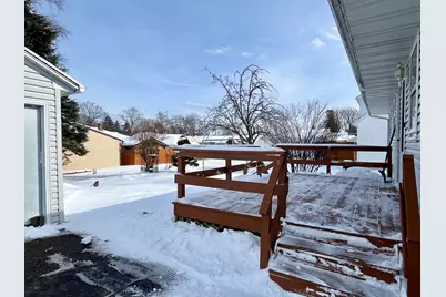 703 S 33rd St, Manitowoc, WI 54220 - Photo 13