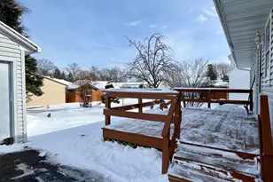 703 S 33rd St, Manitowoc, WI 54220 - Photo 13