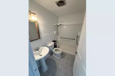 535  Merton Ave, Hartland, WI 53029 - Photo 11