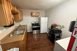 535 Merton Ave, Hartland, WI 53029 - Photo 5