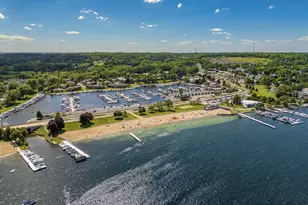 190 3rd Ave, Fontana, WI 53125 - Photo 23