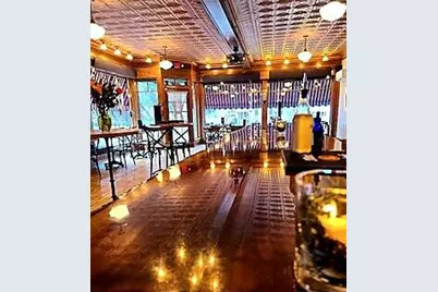 W61N480  Washington Ave, Cedarburg, WI 53012 - Photo 7