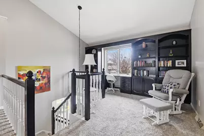 4870 S 122nd St, Greenfield, WI 53228 - Photo 17