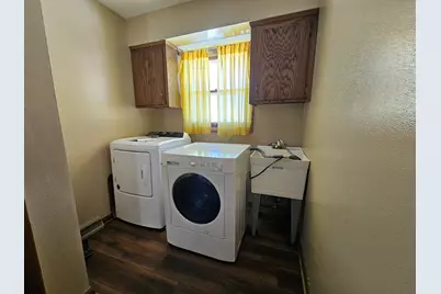 744 N 119 St, Wauwatosa, WI 53226 - Photo 21