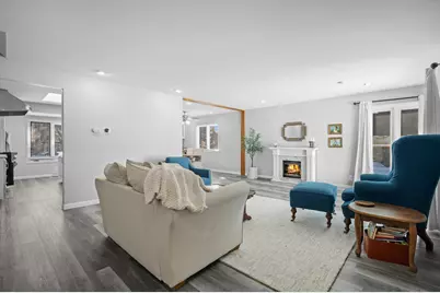 4614 N 107th St, Wauwatosa, WI 53225 - Photo 3