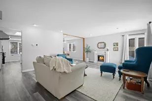 4614 N 107th St, Wauwatosa, WI 53225 - Photo 3