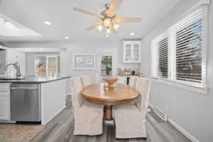 4614 N 107th St, Wauwatosa, WI 53225 - Photo 11