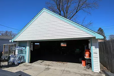 4922 W Norwich Ct, Milwaukee, WI 53220 - Photo 27