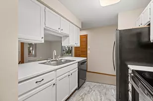 501 Slinger Rd, Slinger, WI 53086 - Photo 9