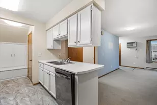 501 Slinger Rd, Slinger, WI 53086 - Photo 7