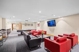 1550 E Royall Pl, Milwaukee, WI 53202 - Photo 25