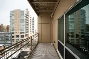 1550 E Royall Pl, Milwaukee, WI 53202 - Photo 11