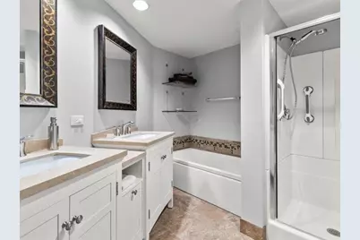 333  Lake Ave #308, Racine, WI 53403 - Photo 21