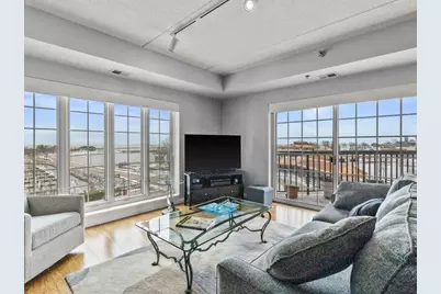 333  Lake Ave #308, Racine, WI 53403 - Photo 11