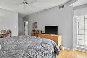 333 Lake Ave, Racine, WI 53403 - Photo 47