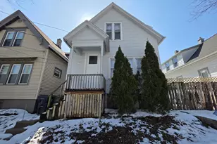 1125 E Clarke St, Milwaukee, WI 53212 - Photo 1