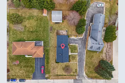 8200 N 44th St, Brown Deer, WI 53223 - Photo 33