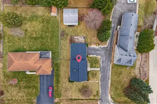 8200 N 44th St, Brown Deer, WI 53223 - Photo 33