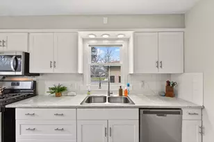 8200 N 44th St, Brown Deer, WI 53223 - Photo 15