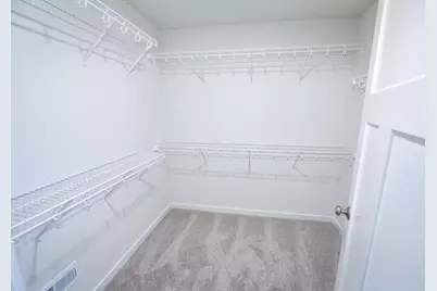 2009  Savannah Dr, Grafton, WI 53024 - Photo 15