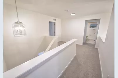 2009  Savannah Dr, Grafton, WI 53024 - Photo 11