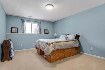 2402  Kiowa Dr, Grafton, WI 53024 - Photo 35