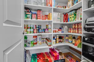 2402 Kiowa Dr, Grafton, WI 53024 - Photo 15