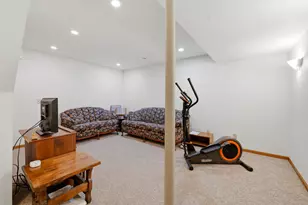 N66W35104 Lappland Crossing, Oconomowoc, WI 53066 - Photo 33