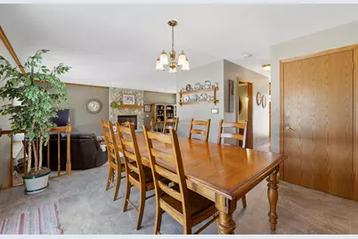 N66W35104  Lappland Xing, Oconomowoc, WI 53066 - Photo 11