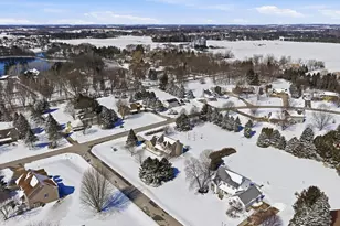 N66W35104 Lappland Crossing, Oconomowoc, WI 53066 - Photo 5