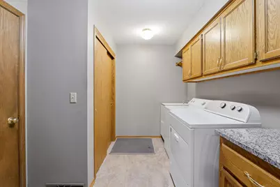 N66W35104  Lappland Xing, Oconomowoc, WI 53066 - Photo 17