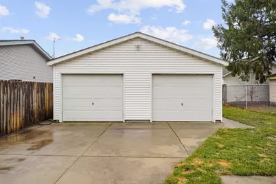 7325  24th Ave, Kenosha, WI 53143 - Photo 37