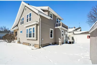 426 E Pleasant St, Oconomowoc, WI 53066 - Photo 59