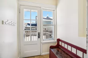 426 E Pleasant St, Oconomowoc, WI 53066 - Photo 25