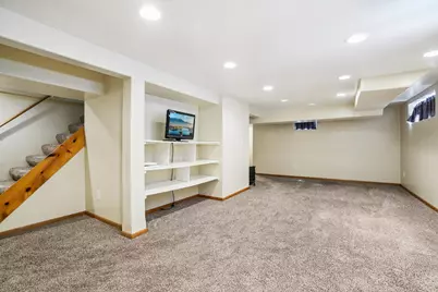 426 E Pleasant St, Oconomowoc, WI 53066 - Photo 53