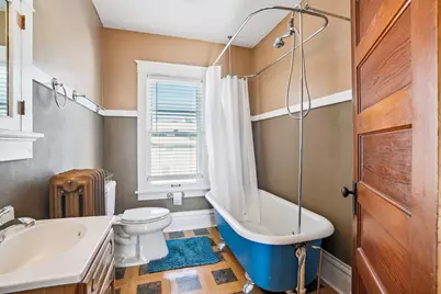 426 E Pleasant St, Oconomowoc, WI 53066 - Photo 51