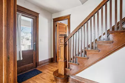 426 E Pleasant St, Oconomowoc, WI 53066 - Photo 7