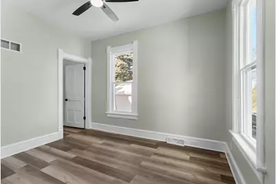 704  Grand Ave, Sheboygan, WI 53083 - Photo 15