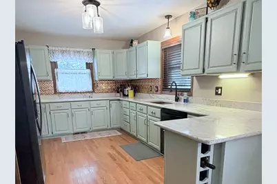 N57W26446  Mountain Meadows Dr, Lisbon, WI 53089 - Photo 5