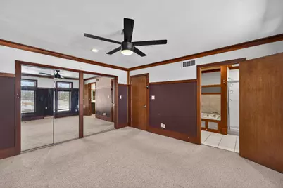 998 E Newark Dr, Farmington, WI 53090 - Photo 9