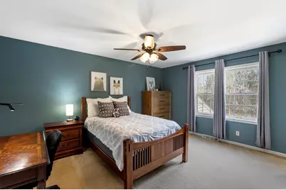 9940 N Lamplighter Ln, Mequon, WI 53092 - Photo 23