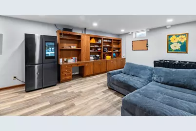 9940 N Lamplighter Ln, Mequon, WI 53092 - Photo 27